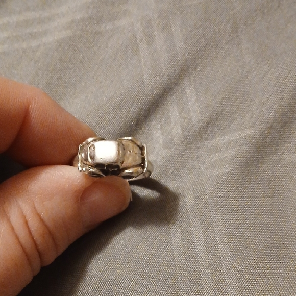 Beetle bug Car Ring - Picture 3 of 4